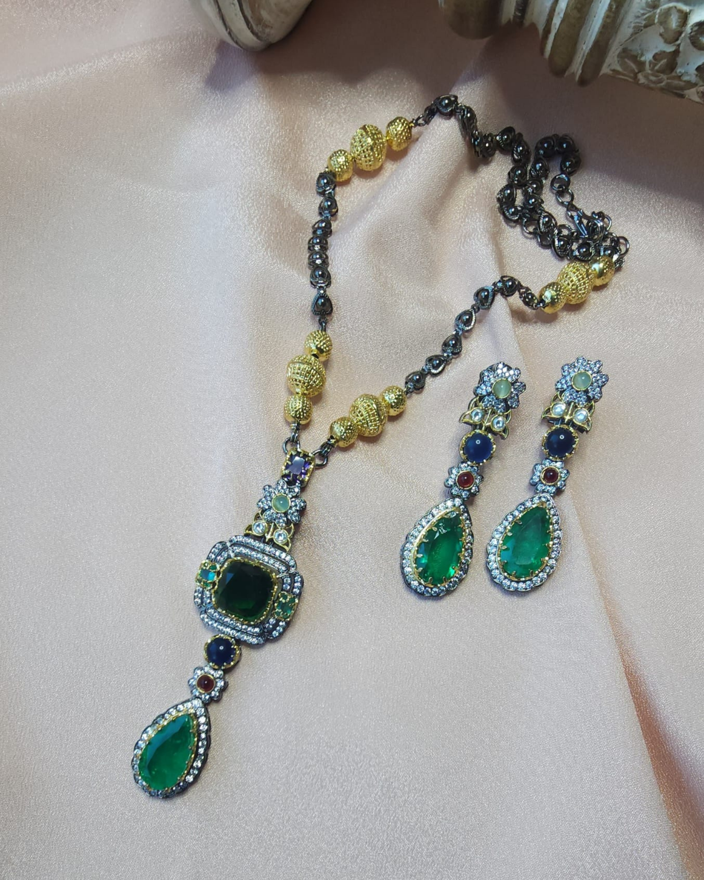 Sabya Inspired Curved And Doublet Stone Mala Set