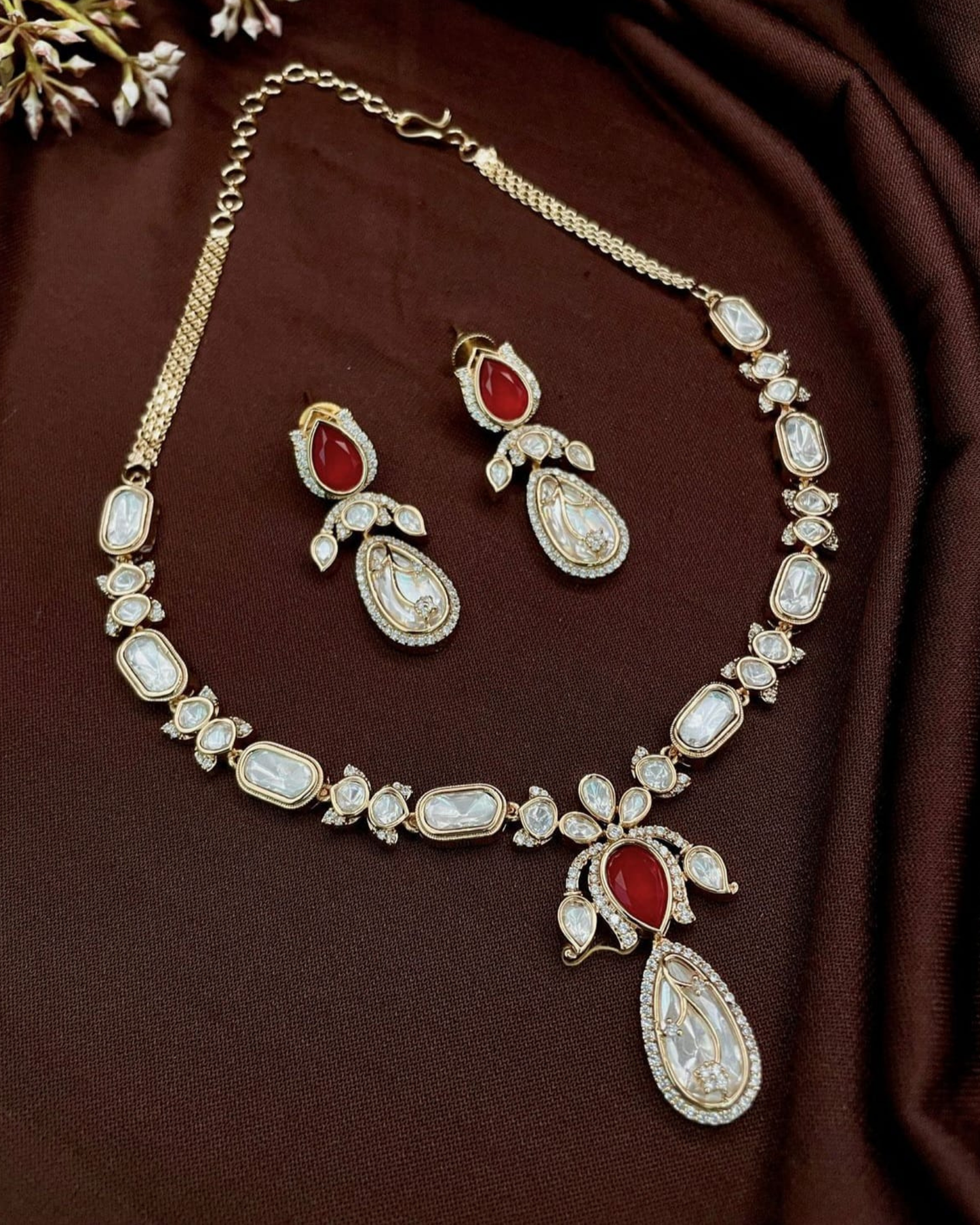 Moissanite Kundan Necklace Set