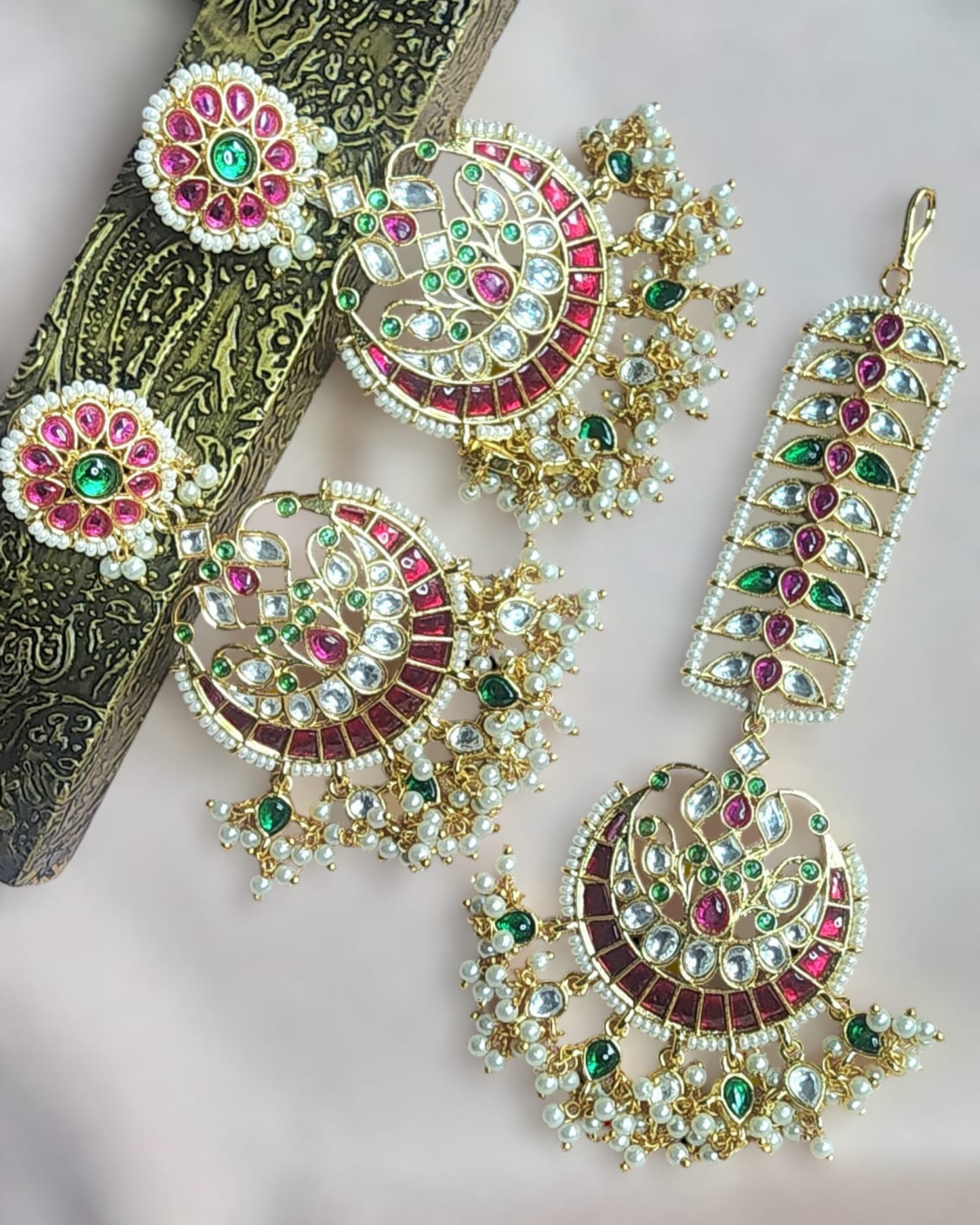 High Quality Gold Plated Pachi Kundan Maangtikka