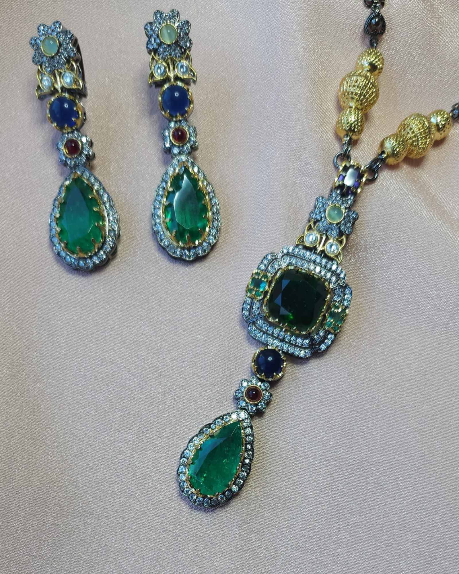 Carved Stone Necklace Set